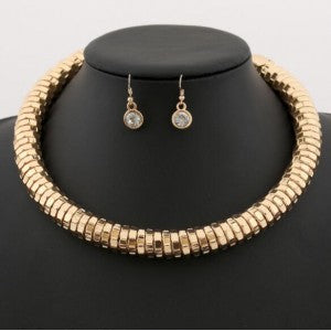 Chunky Gold Collar Necklace & Earrings Set